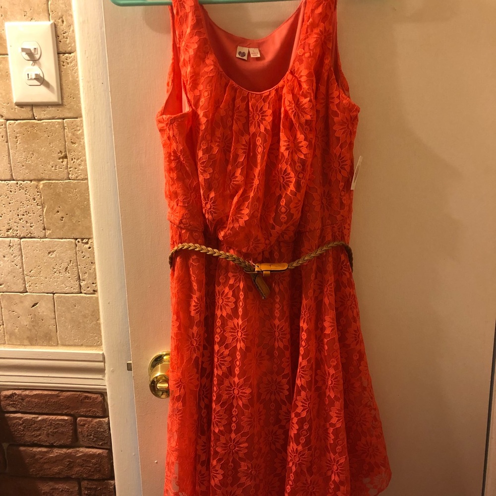 Auw dress NWT size large